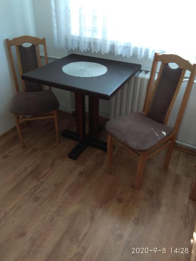 Restaurace Alvi Otel Ostrava Dış mekan fotoğraf